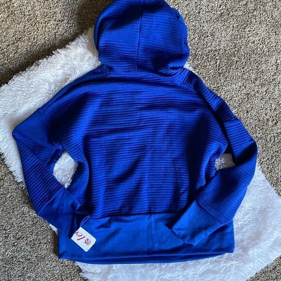 NFL New York Giants Football Pullover Hoodie Sweatshirt
So Teen Large 11/13 NWT - Picture 2 of 6